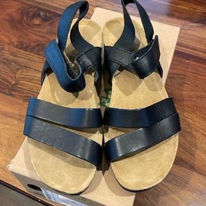 NAOT Kayla wedge sandal in size 38, 7W